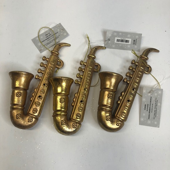Fig & Magnolia Saxophone Ornament Gold Musical Instrument Christmas‎ Decor 3 - Picture 1 of 4
